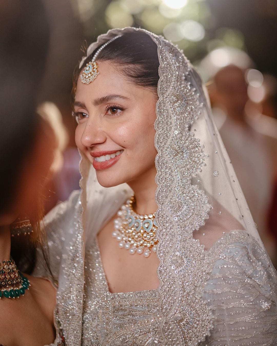 IVORY Mahira Khan Elegant Pakistani Embroidered Bridal Wedding Stitched Dresses Collection 00W #usaindians #ukindians #ukindianfashion #ukpakistanifaishon #ukpakistaniclothes #ukpakistani #canadafashion #australiaindians #australianpak #newarrivals #pakistanisuits #indianwedding #sareefashion #pakistaniwedding #womensfashion #weddingsarees #maxidress #weddingseason #lehengacholi #shalwarkameez #shalwarkameezsuit #lehengacollection Elegant Pakistani Embroidered Bridal Wedding Stitched Dresses Collection