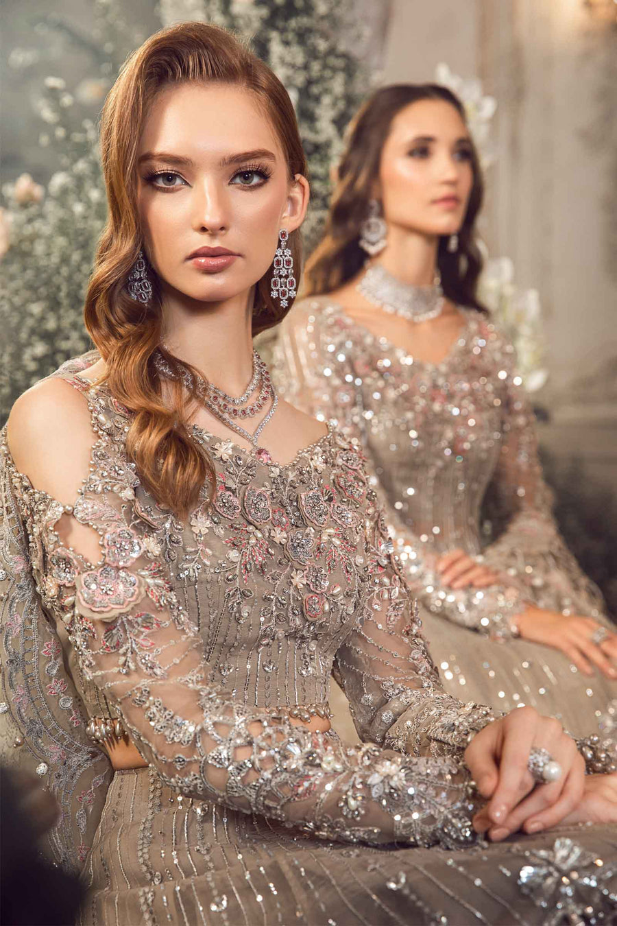 #usaindians #ukindians #ukindianfashion #ukpakistanifaishon #ukpakistaniclothes #ukpakistani #canadafashion #australiaindians #australianpak #newarrivals #pakistanisuits #indianwedding #sareefashion #pakistaniwedding #womensfashion #weddingsarees #maxidress #weddingseason #lehengacholi #shalwarkameez #shalwarkameezsuit #lehengacollection Elegant Pakistani Embroidered Bridal Wedding Stitched Dresses Collection