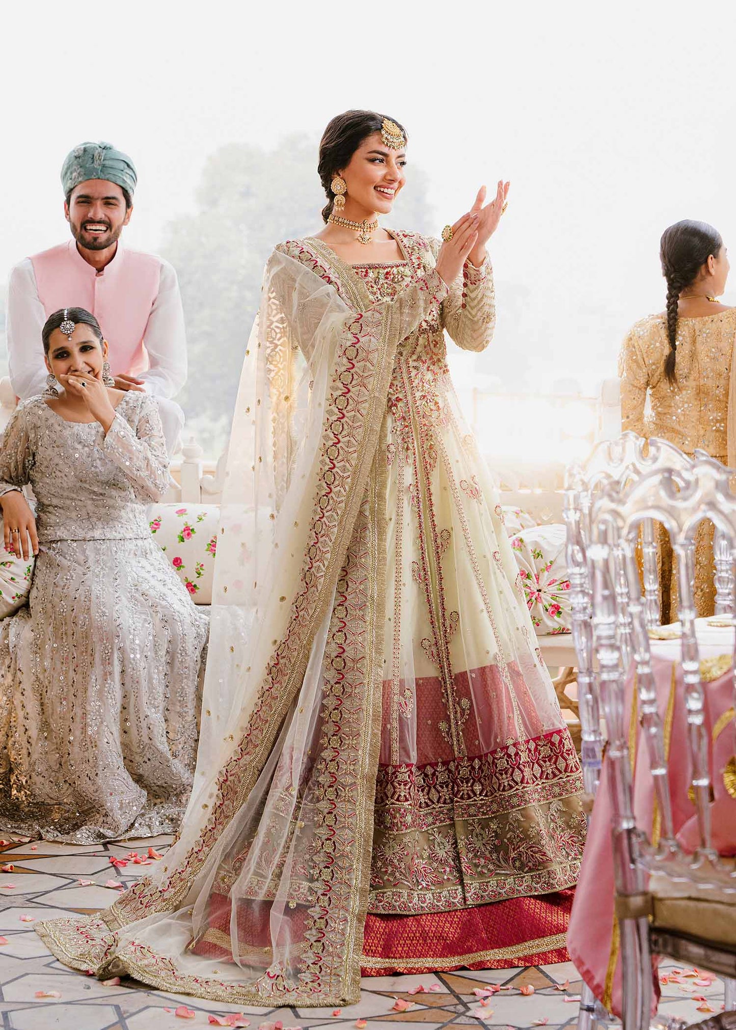 #usaindians #ukindians #ukindianfashion #ukpakistanifaishon #ukpakistaniclothes #ukpakistani #canadafashion #australiaindians #australianpak #newarrivals #pakistanisuits #indianwedding #sareefashion #pakistaniwedding #womensfashion #weddingsarees #maxidress #weddingseason #lehengacholi #shalwarkameez #shalwarkameezsuit #lehengacollection Elegant Pakistani Embroidered Bridal Wedding Stitched Dresses Collection