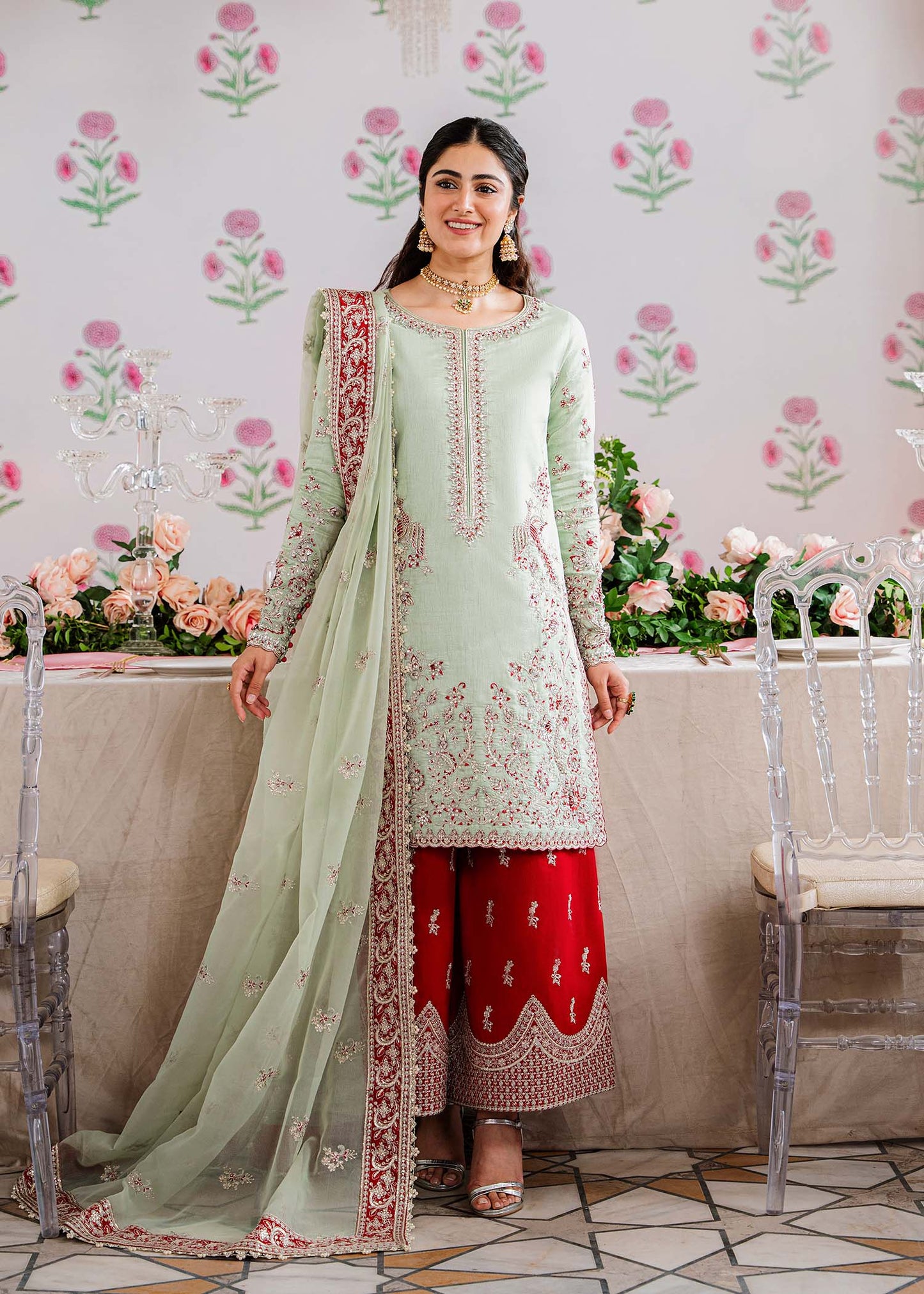 #usaindians #ukindians #ukindianfashion #ukpakistanifaishon #ukpakistaniclothes #ukpakistani #canadafashion #australiaindians #australianpak #newarrivals #pakistanisuits #indianwedding #sareefashion #pakistaniwedding #womensfashion #weddingsarees #maxidress #weddingseason #lehengacholi #shalwarkameez #shalwarkameezsuit #lehengacollection Elegant Pakistani Embroidered Bridal Wedding Stitched Dresses Collection