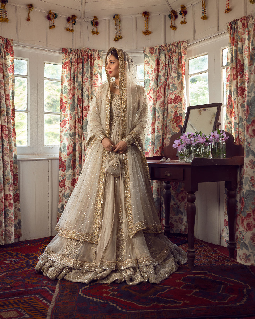 #usaindians #ukindians #ukindianfashion #ukpakistanifaishon #ukpakistaniclothes #ukpakistani #canadafashion #australiaindians #australianpak #newarrivals #pakistanisuits #indianwedding #sareefashion #pakistaniwedding #womensfashion #weddingsarees #maxidress #weddingseason #lehengacholi #shalwarkameez #shalwarkameezsuit #lehengacollection Elegant Pakistani Embroidered Bridal Wedding Stitched Dresses Collection