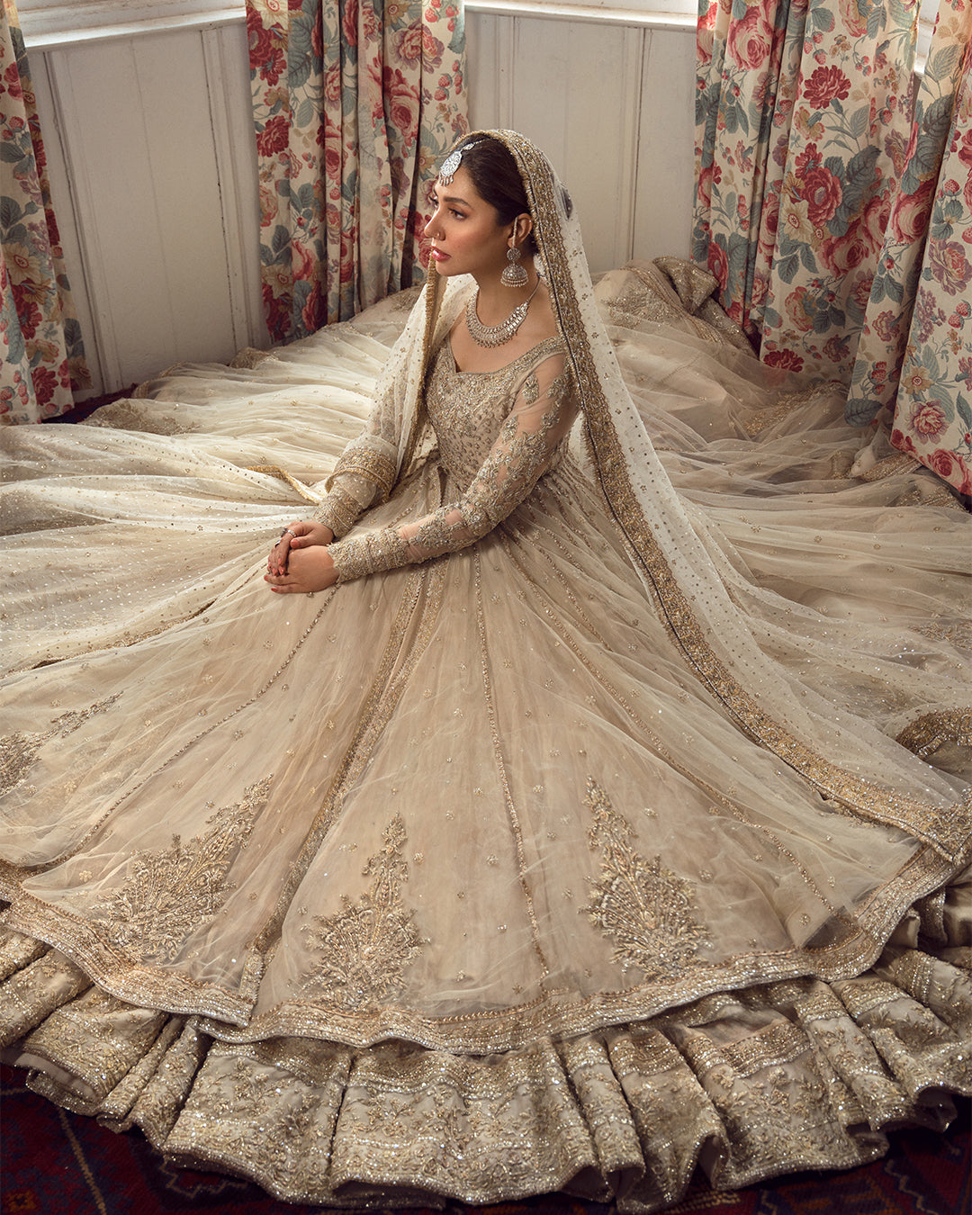 #usaindians #ukindians #ukindianfashion #ukpakistanifaishon #ukpakistaniclothes #ukpakistani #canadafashion #australiaindians #australianpak #newarrivals #pakistanisuits #indianwedding #sareefashion #pakistaniwedding #womensfashion #weddingsarees #maxidress #weddingseason #lehengacholi #shalwarkameez #shalwarkameezsuit #lehengacollection Elegant Pakistani Embroidered Bridal Wedding Stitched Dresses Collection