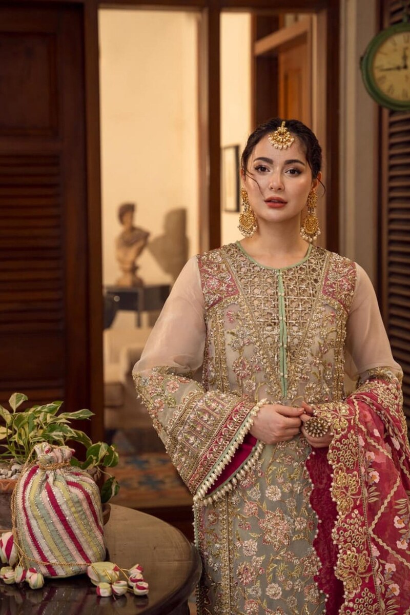 #newarrivals #pakistanisuits #indianwedding #sareefashion #pakistaniwedding #womensfashion #weddingsarees #maxidress #weddingseason #weddingdress #lehenga #lehengacholi #shalwarkameez #shalwarkameezuk #shalwarkameezsuit #shalwarkameezsuit #lehangacholidesigns #lehengacollection #lehengagoals #maxidressseasoninfulleffect Elegant Pakistani Embroidered Wedding Stitched Dresses Collection