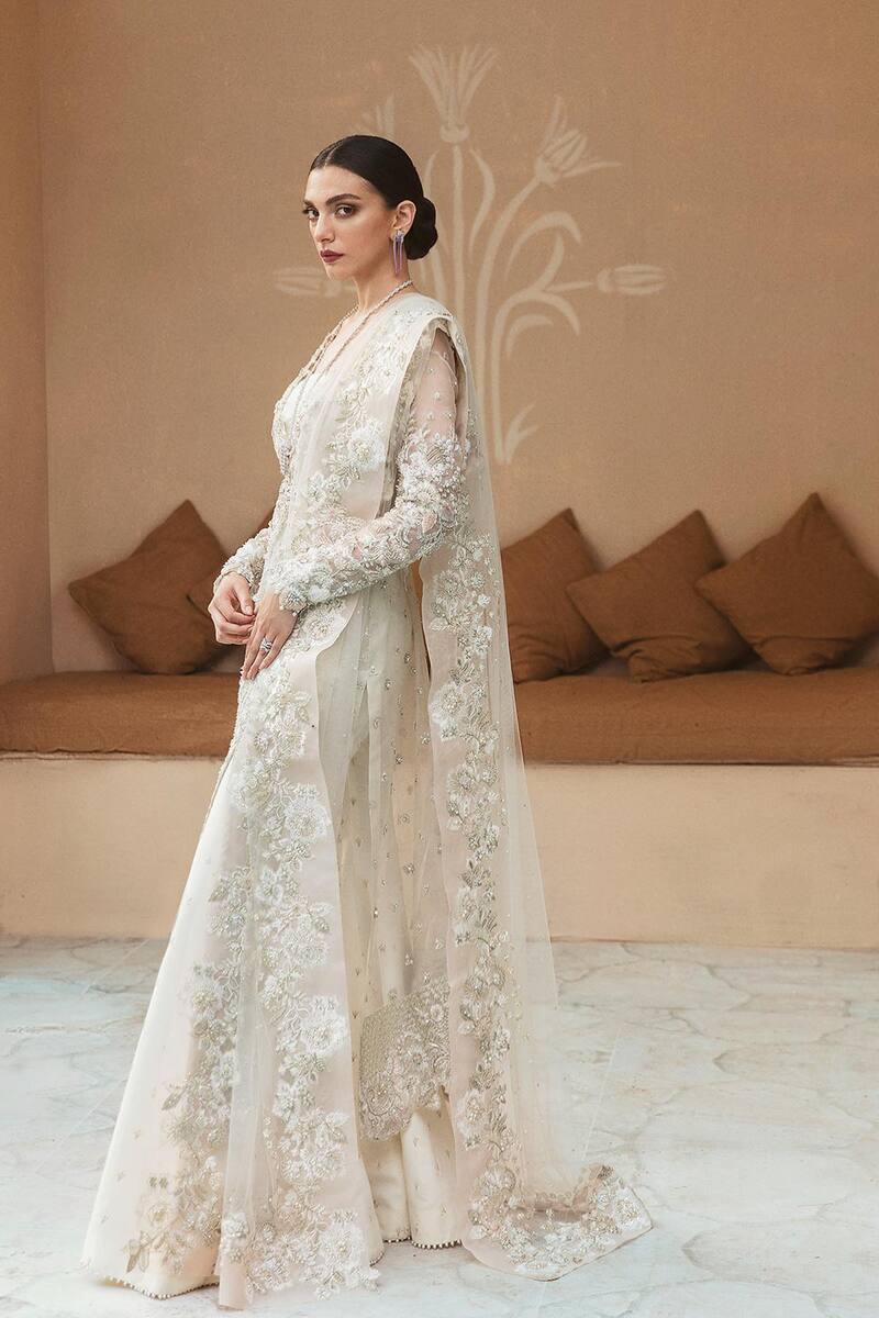 #usaindians #ukindians #ukindianfashion #ukpakistanifaishon #ukpakistaniclothes #ukpakistani #canadafashion #australiaindians #australianpak #newarrivals #pakistanisuits #indianwedding #sareefashion #pakistaniwedding #womensfashion #weddingsarees #maxidress #weddingseason #lehengacholi #shalwarkameez #shalwarkameezsuit #lehengacollection Elegant Pakistani Embroidered Bridal Wedding Stitched Dresses Collection