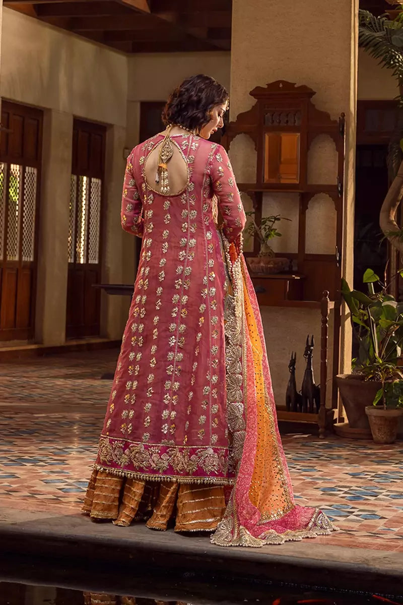 #newarrivals #pakistanisuits #indianwedding #sareefashion #pakistaniwedding #womensfashion #weddingsarees #maxidress #weddingseason #weddingdress #lehenga #lehengacholi #shalwarkameez #shalwarkameezuk #shalwarkameezsuit #shalwarkameezsuit #lehangacholidesigns #lehengacollection #lehengagoals #maxidressseasoninfulleffect Elegant Pakistani Embroidered Wedding Stitched Dresses Collection