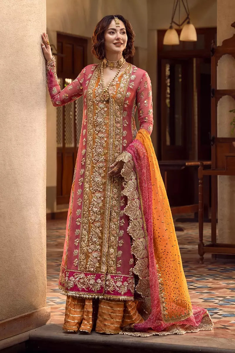 #newarrivals #pakistanisuits #indianwedding #sareefashion #pakistaniwedding #womensfashion #weddingsarees #maxidress #weddingseason #weddingdress #lehenga #lehengacholi #shalwarkameez #shalwarkameezuk #shalwarkameezsuit #shalwarkameezsuit #lehangacholidesigns #lehengacollection #lehengagoals #maxidressseasoninfulleffect Elegant Pakistani Embroidered Wedding Stitched Dresses Collection
