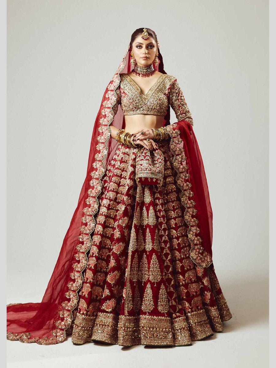 Womens Embroidered WOMEN'S FASHION WOMEN'S CLOTHING Women Weeding Collection Wedding Formals Wedding Collection 2023 Wedding Collection stitched Wedding Wear stitched Fabrics stitched stitching-7500 Pure Organza Premium Embroidered 