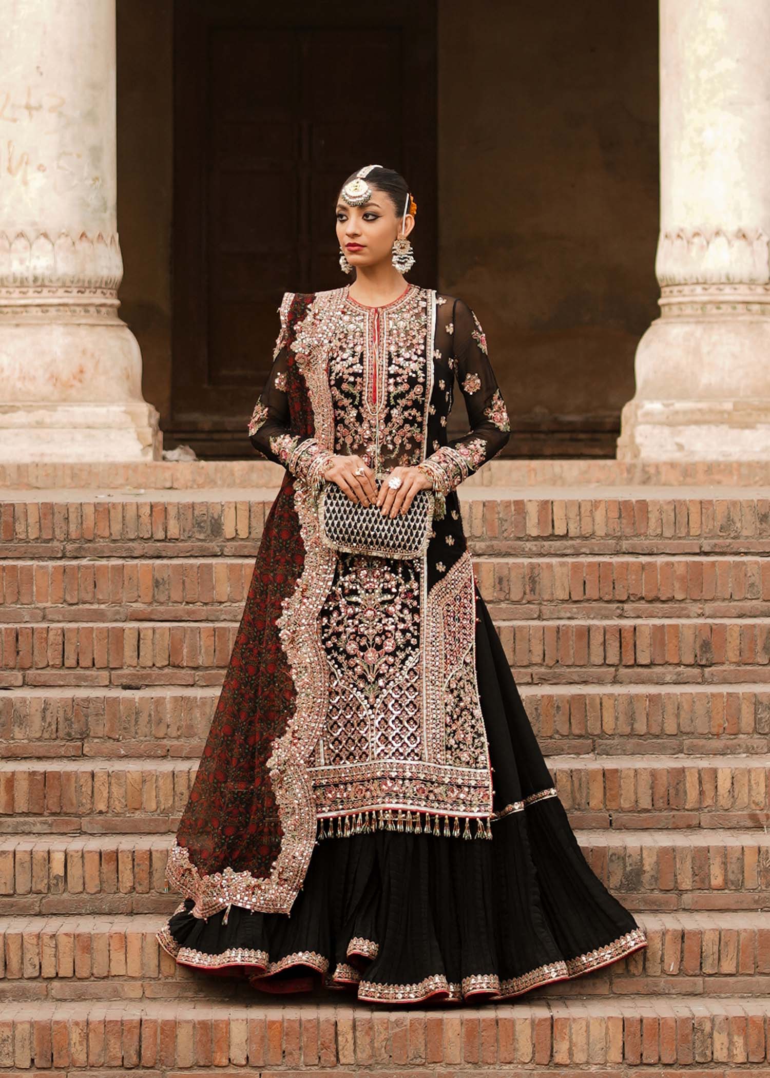  #usaindians #ukindians #ukindianfashion #ukpakistanifaishon #ukpakistaniclothes #ukpakistani #canadafashion #australiaindians #australianpak #newarrivals #pakistanisuits #indianwedding #sareefashion #pakistaniwedding #womensfashion #weddingsarees #maxidress #weddingseason #lehengacholi #shalwarkameez #shalwarkameezsuit #lehengacollection  Elegant Pakistani Embroidered Bridal Wedding Stitched Dresses Collection 