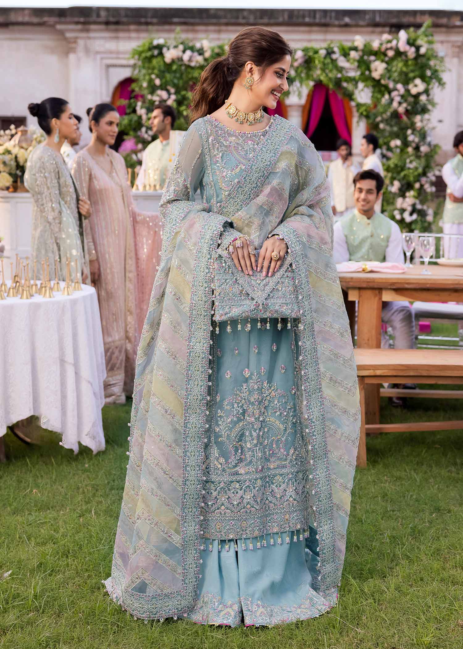 #usaindians #ukindians #ukindianfashion #ukpakistanifaishon #ukpakistaniclothes #ukpakistani #canadafashion #australiaindians #australianpak #newarrivals #pakistanisuits #indianwedding #sareefashion #pakistaniwedding #womensfashion #weddingsarees #maxidress #weddingseason #lehengacholi #shalwarkameez #shalwarkameezsuit #lehengacollection  Elegant Pakistani Embroidered Bridal Wedding Stitched Dresses Collection 