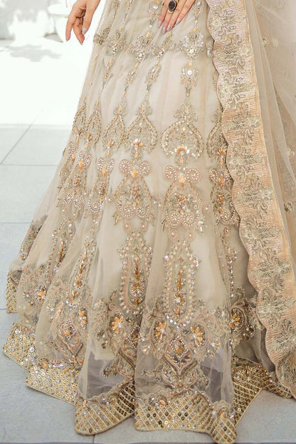 #weddingdress #wedding #bride #weddingphotography #weddingday #weddinginspiration #bridal #fashion #weddingphotographer #weddings #weddingplanner # #weddingideas #weddinggown #dress #bridesmaids #prewedding #indianwedding #instawedding #weddinginspo #destinationwedding 