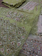 Qalamqar green