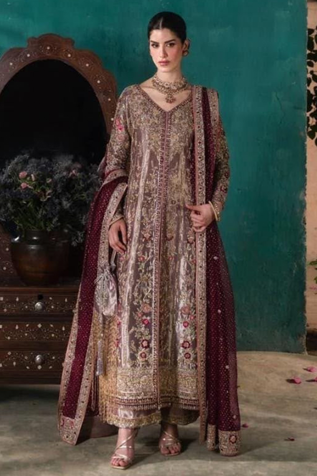 Inaya