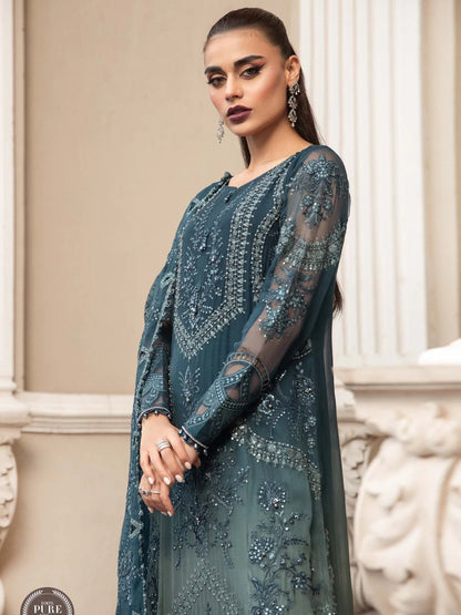 #usaindians #ukindians #ukindianfashion #ukpakistanifaishon #ukpakistaniclothes #ukpakistani #canadafashion #australiaindians #australianpak #newarrivals #pakistanisuits #indianwedding #sareefashion #pakistaniwedding #womensfashion #weddingsarees #maxidress #weddingseason #lehengacholi #shalwarkameez #shalwarkameezsuit #lehengacollection  Elegant Pakistani Embroidered Bridal Wedding Stitched Dresses Collection 