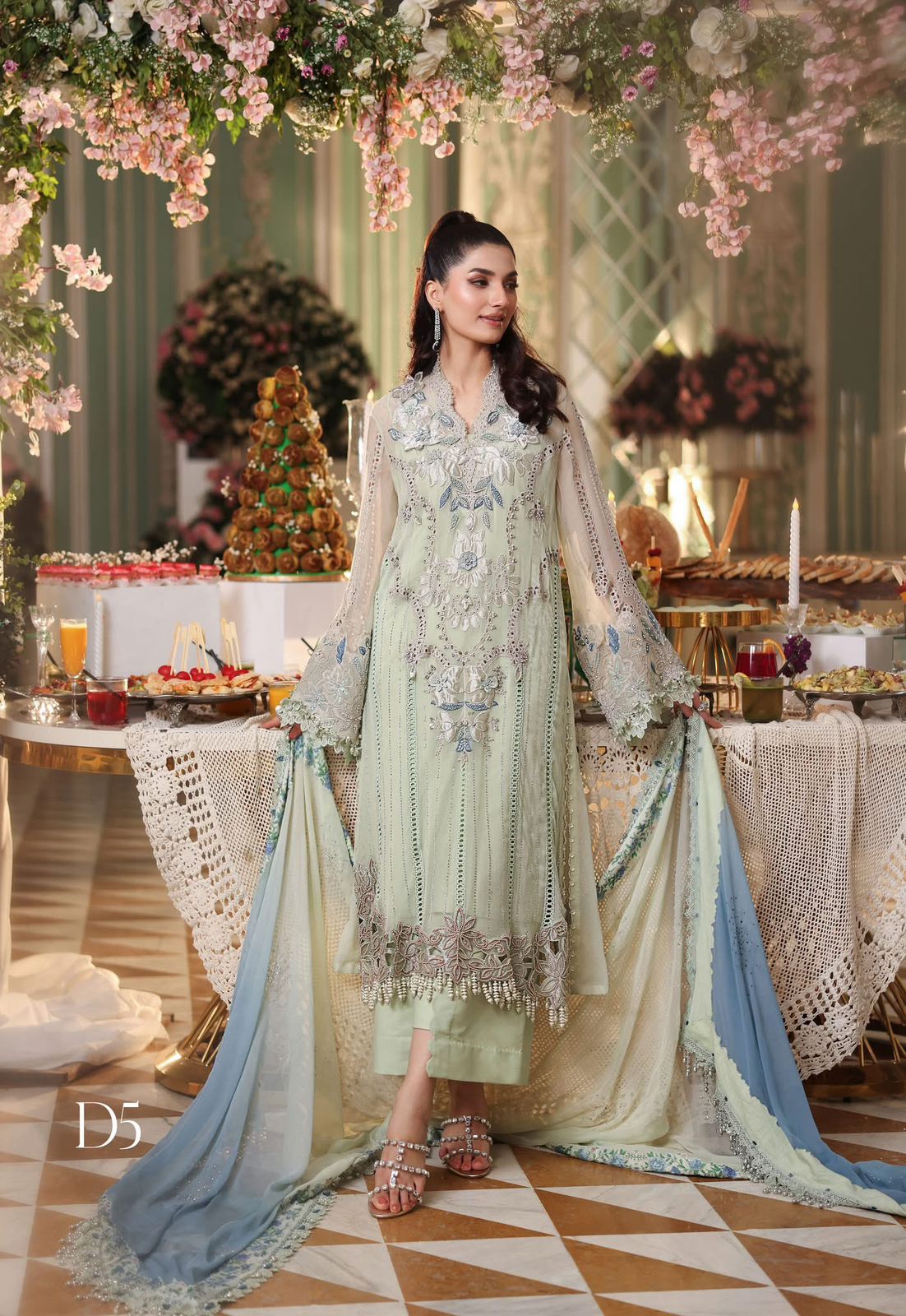 Pista Embroidered