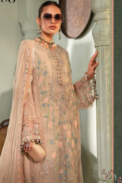 #usaindians #ukindians #ukindianfashion #ukpakistanifaishon #ukpakistaniclothes #ukpakistani #canadafashion #australiaindians #australianpak #newarrivals #pakistanisuits #indianwedding #sareefashion #pakistaniwedding #womensfashion #weddingsarees #maxidress #weddingseason #lehengacholi #shalwarkameez #shalwarkameezsuit #lehengacollection  Elegant Pakistani Embroidered Bridal Wedding Stitched Dresses Collection 