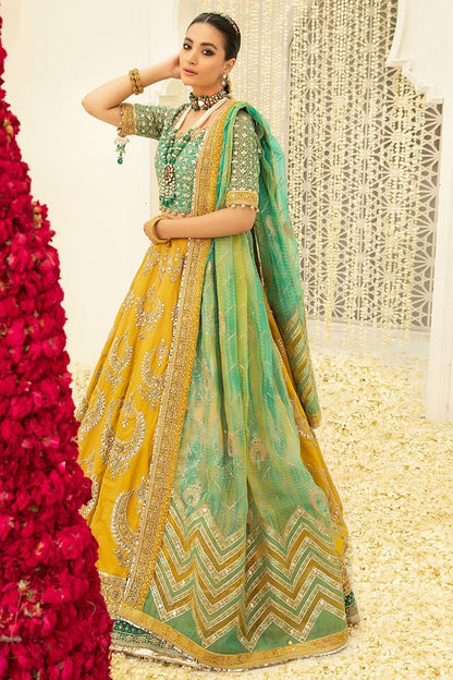  #usaindians #ukindians #ukindianfashion #ukpakistanifaishon #ukpakistaniclothes #ukpakistani #canadafashion #australiaindians #australianpak #newarrivals #pakistanisuits #indianwedding #sareefashion #pakistaniwedding #womensfashion #weddingsarees #maxidress #weddingseason #lehengacholi #shalwarkameez #shalwarkameezsuit #lehengacollection  Elegant Pakistani Embroidered Bridal Wedding Stitched Dresses Collection 