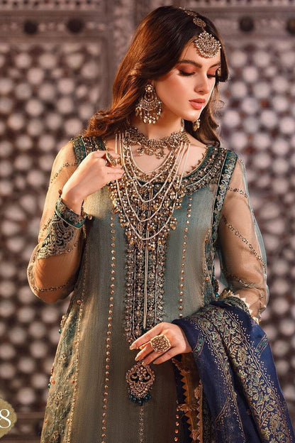 Maria B Elegant Pakistani Embroidered Wedding Dresses Collection-00P  #partydress #pakistaniwedding  #FreeShipping #custommade #fashion  #weddingseason #winter #winterfashion #worldwide  #worldwideshipping   #lehenga #sareefashion #pakistanifashion #pakistaniwedding #weddingdresses #weddingsarees  #womensfashion #indianwedding #MaxiDress #bridal 